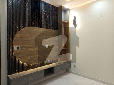 ڈی ایچ اے 11 رہبر لاہور میں 3 کمروں کا 5 مرلہ مکان 2.75 کروڑ میں برائے فروخت۔