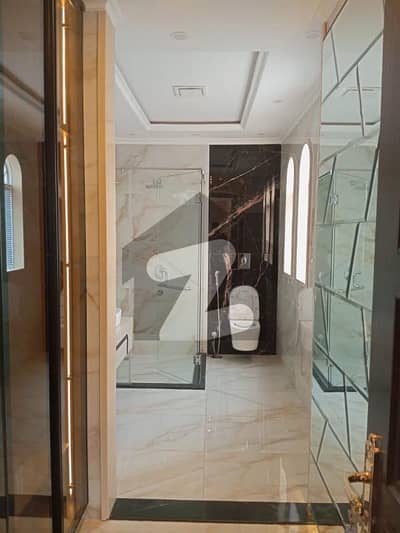 1 Knal Upper Portion Available For Rent In Valencia Town