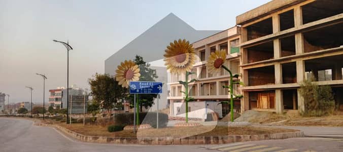 SOLID LAND MARKET BEST RATE DEAL IDEAL FOR INVESTMENT AND PROJECT