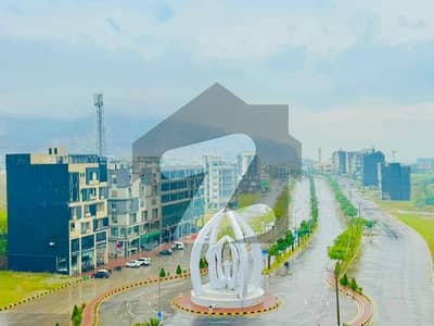 Most reasonable 2 kanal Plot in the series owner need cash