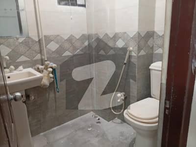 KING RESIDENCY 1ST FLOOR FLAT ROAD FACING