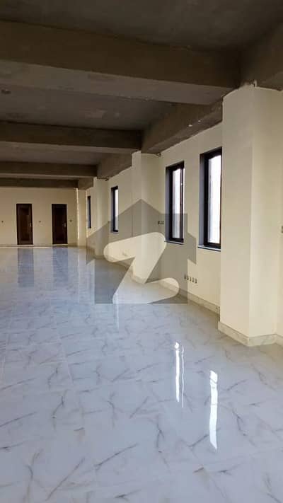 3300 SQFT Hall Available For Rent Main MM Alam Road