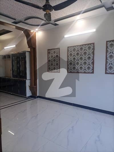 House For Sale in I11