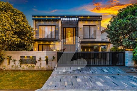 ڈی ایچ اے فیز 4 ڈیفنس (ڈی ایچ اے),لاہور میں 5 کمروں کا 1 کنال مکان 2.75 لاکھ میں کرایہ پر دستیاب ہے۔