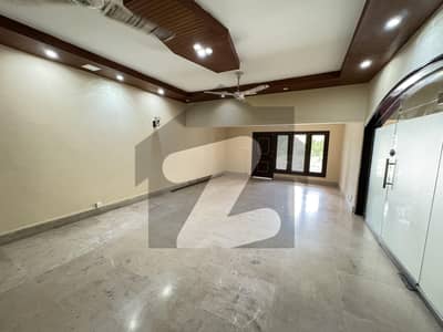 ایف ۔ 7 اسلام آباد میں 5 کمروں کا 1 کنال مکان 5.5 لاکھ میں کرایہ پر دستیاب ہے۔