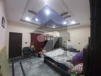 فارمانئیٹس ہاؤسنگ سکیم لاہور میں 1 کمرے کا 3 مرلہ زیریں پورشن 32.0 ہزار میں کرایہ پر دستیاب ہے۔