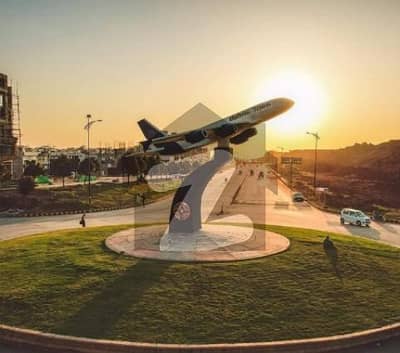 بحریہ انکلیو بحریہ ٹاؤن,اسلام آباد میں 10 مرلہ رہائشی پلاٹ 2.1 کروڑ میں برائے فروخت۔