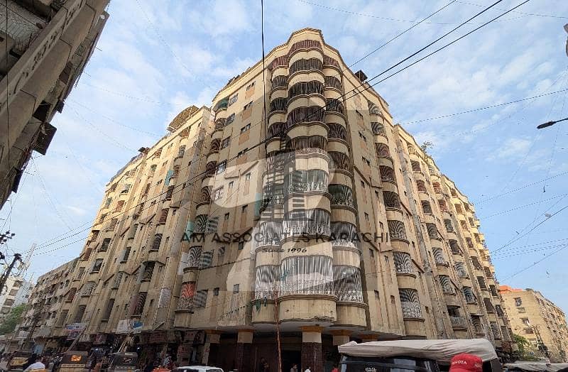 گارڈن ویسٹ کراچی میں 3 کمروں کا 6 مرلہ فلیٹ 1.7 کروڑ میں برائے فروخت۔ گارڈن ویسٹ کراچی میں 3 کمروں کا 6 مرلہ فلیٹ 1.7 کروڑ میں برائے فروخت۔