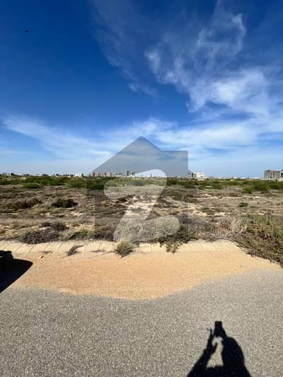 ڈی ایچ اے فیز 8 ڈی ایچ اے ڈیفینس,کراچی میں 2 کنال رہائشی پلاٹ 17.0 کروڑ میں برائے فروخت۔