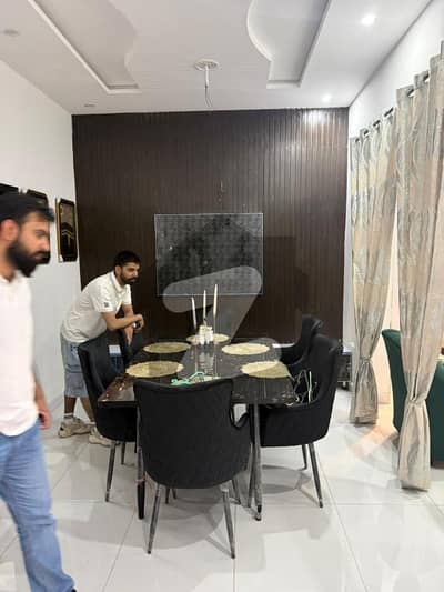 پارک ویو سٹی لاہور میں 4 کمروں کا 5 مرلہ مکان 75.0 ہزار میں کرایہ پر دستیاب ہے۔