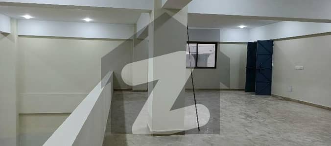 مہران ٹاؤن کورنگی انڈسٹریل ایریا,کورنگی,کراچی میں 1 کنال عمارت 4.0 لاکھ میں کرایہ پر دستیاب ہے۔