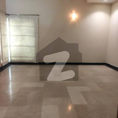 ڈی ایچ اے فیز 3 ڈیفنس (ڈی ایچ اے),لاہور میں 3 کمروں کا 1 کنال بالائی پورشن 1.2 لاکھ میں کرایہ پر دستیاب ہے۔ ڈی ایچ اے فیز 3 ڈیفنس (ڈی ایچ اے),لاہور میں 3 کمروں کا 1 کنال بالائی پورشن 1.2 لاکھ میں کرایہ پر دستیاب ہے۔