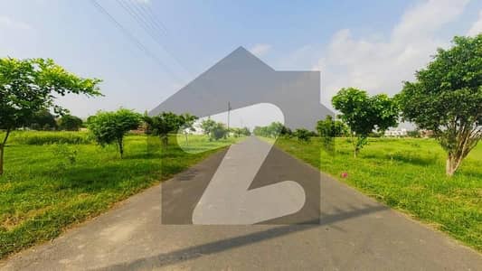 1 KANAL RESIDENTIAL PLOT FOR SALE IN IEP ENGINEER TOWN LAHORE