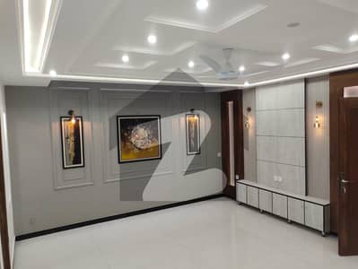 بی ۔ 17 اسلام آباد میں 6 کمروں کا 11 مرلہ مکان 5.75 کروڑ میں برائے فروخت۔ بی ۔ 17 اسلام آباد میں 6 کمروں کا 11 مرلہ مکان 5.75 کروڑ میں برائے فروخت۔