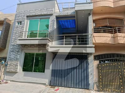 5 marla house available for a sale in Johar town Lahore