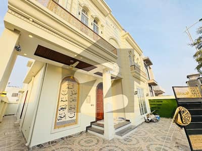 Stunning Spanish Style 10 Marla House Available For Sale