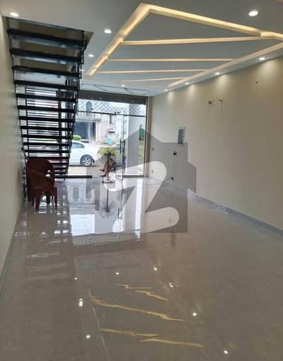 4 MARLA COMMERCIAL IS AVAILABLE IN DHA TOP LOCATION FOR COMMERCIAL PURPOSE.