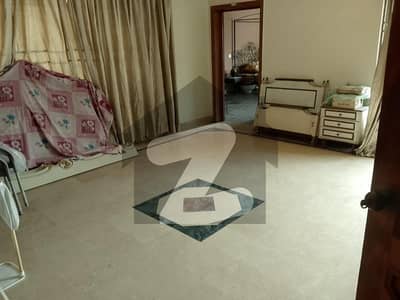 2 KANAL BRAND NEW UNIQUE & STYLISH HOUSE FOR RENT IN DHA 1 LAHORE