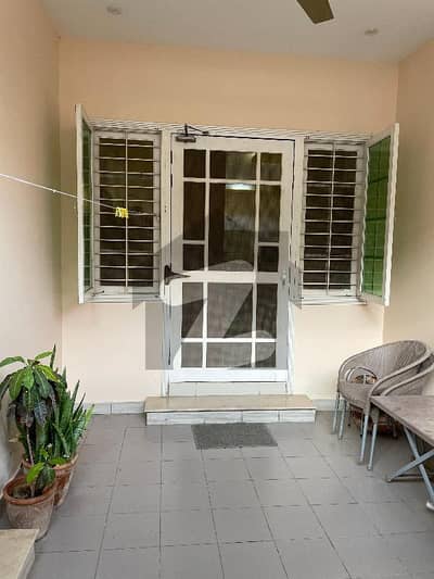 Portion Available For Sale 240 Yard Corner VIP Block 2 Gulistan E Jauhar