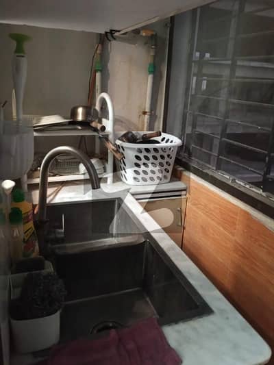 نارتھ ناظم آباد ۔ بلاک ایل نارتھ ناظم آباد,کراچی میں 3 کمروں کا 7 مرلہ فلیٹ 3.0 کروڑ میں برائے فروخت۔