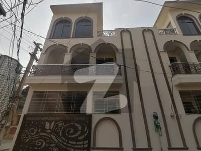 Double Storey 4 Marla House Available In Gulnar Colony For sale