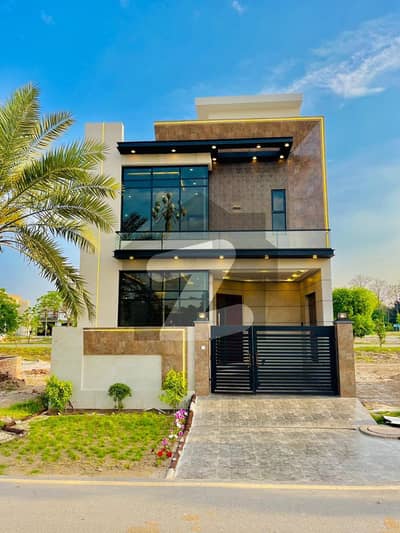 5 Marle House Available For Sale