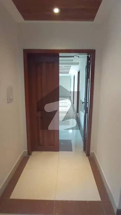 عسکری 11 عسکری,لاہور میں 3 کمروں کا 10 مرلہ فلیٹ 3.15 کروڑ میں برائے فروخت۔ عسکری 11 عسکری,لاہور میں 3 کمروں کا 10 مرلہ فلیٹ 3.15 کروڑ میں برائے فروخت۔