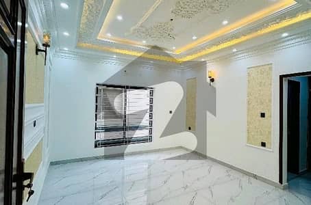 ڈی ایچ اے فیز 7 ڈیفنس (ڈی ایچ اے),لاہور میں 4 کمروں کا 10 مرلہ مکان 4.6 کروڑ میں برائے فروخت۔ ڈی ایچ اے فیز 7 ڈیفنس (ڈی ایچ اے),لاہور میں 4 کمروں کا 10 مرلہ مکان 4.6 کروڑ میں برائے فروخت۔