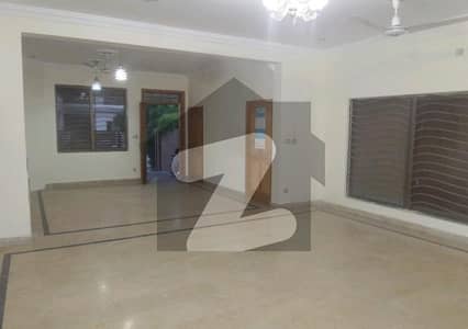 Perfect 12 Marla Lower Portion In I-8/3 For rent