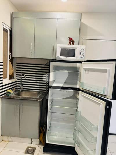 بی ۔ 17 اسلام آباد میں 1 کمرے کا 3 مرلہ فلیٹ 55.0 لاکھ میں برائے فروخت۔