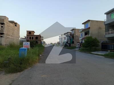 8 Marla ( 1800 Sq Ft ) ( 30*60 in Block D ) Residential Plot.