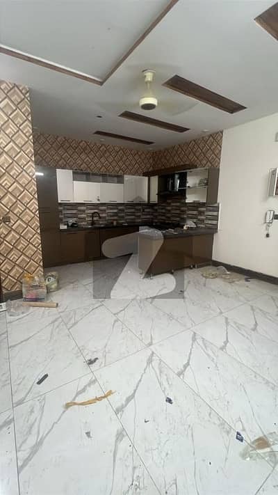 3BED DD FLAT FOR RENT IN SAIMA FINE TOWER AT SHAHDEMILLAT ROAD
