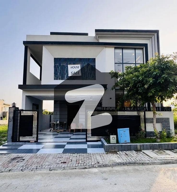 ٹاپ سٹی 1 اسلام آباد میں 5 کمروں کا 10 مرلہ مکان 4.45 کروڑ میں برائے فروخت۔ ٹاپ سٹی 1 اسلام آباد میں 5 کمروں کا 10 مرلہ مکان 4.45 کروڑ میں برائے فروخت۔