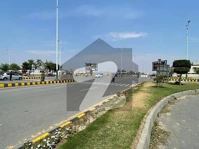 Dha phase 7 Q Block plot no 422 Corner 70 feet road