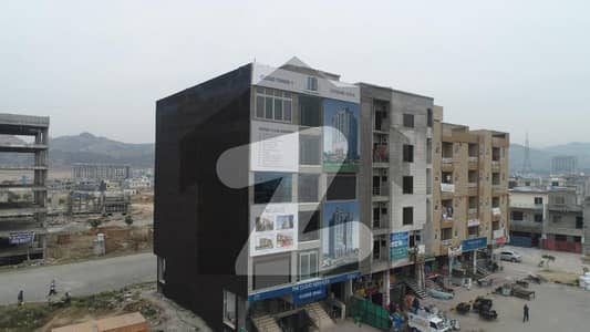 بی ۔ 17 اسلام آباد میں 6 مرلہ دکان 5.0 کروڑ میں برائے فروخت۔