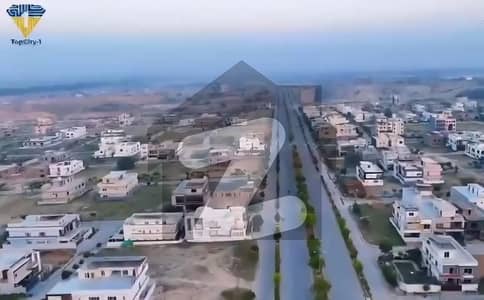 ٹاپ سٹی 1 - بلاک بی ٹاپ سٹی 1,اسلام آباد میں 1 کنال رہائشی پلاٹ 3.25 کروڑ میں برائے فروخت۔