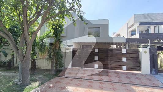 1 Kanal House Fully Renovated For Sale 1 Kanal House Fully Renovated For Sale