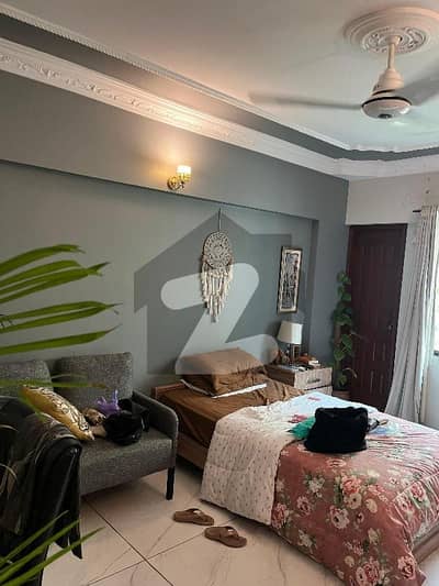 Full Floor 3 Bed Dd For Rent 2000sqfts