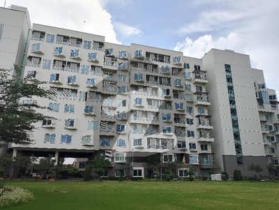 3 BEDROOM+ MAID ROOM SEMI FURNISHED APARTMENT FOR RENT