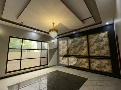 Prime Location Lower Portion Sized 400 Square Yards Available In Federal B Area - Block 10