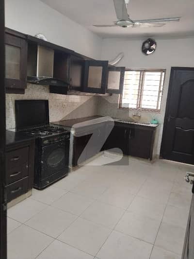 عسکری 11 عسکری,لاہور میں 4 کمروں کا 10 مرلہ مکان 4.92 کروڑ میں برائے فروخت۔