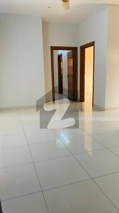 2 bed Unfurnished Apartment for Rent