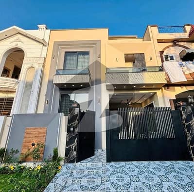 Ideally Located Prime Location House Of 5 Marla Is Available For sale In Citi Housing Society