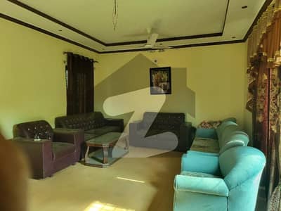 پی آئی اے ہاؤسنگ سکیم ۔ بلاک ایف پی آئی اے ہاؤسنگ سکیم,لاہور میں 6 کمروں کا 15 مرلہ مکان 2.3 لاکھ میں کرایہ پر دستیاب ہے۔