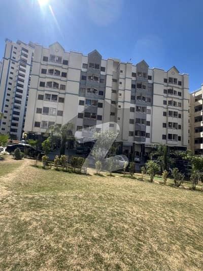 ڈیفنس ریزیڈینسی ڈی ایچ اے ڈیفینس فیز 2,ڈی ایچ اے ڈیفینس,اسلام آباد میں 1 کمرے کا 3 مرلہ فلیٹ 25.0 ہزار میں کرایہ پر دستیاب ہے۔