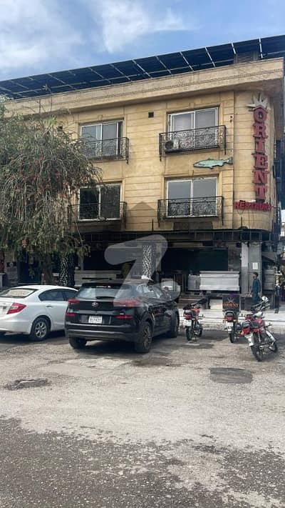 ایف ۔ 10 اسلام آباد میں 1 کمرے کا 2 مرلہ عمارت 34.0 کروڑ میں برائے فروخت۔