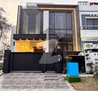 Prime Location 5 Marla Spacious House Available In Citi Housing Society For sale Prime Location 5 Marla Spacious House Available In Citi Housing Society For sale
