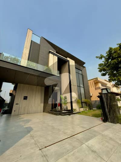 ڈی ایچ اے فیز 6 ڈیفنس (ڈی ایچ اے),لاہور میں 5 کمروں کا 1 کنال مکان 17.5 کروڑ میں برائے فروخت۔