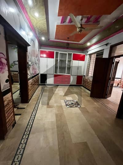 غوری ٹاؤن فیز 5بی غوری ٹاؤن,اسلام آباد میں 2 کمروں کا 6 مرلہ زیریں پورشن 32.0 ہزار میں کرایہ پر دستیاب ہے۔