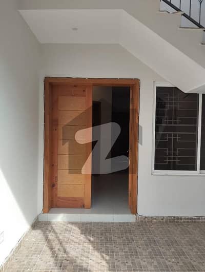 ڈی ۔ 12 اسلام آباد میں 2 کمروں کا 4 مرلہ بالائی پورشن 65.0 ہزار میں کرایہ پر دستیاب ہے۔